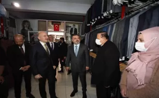 Ulaştırma ve Altyapı Bakanı Karaismailoğlu Sincan’da esnafı ziyaret etti
