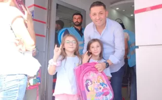 Ülkü Ocakları Kayseri İl Başkanlığı’ndan 5 bin öğrenciye kırtasiye desteği