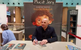 Uluslararası ünlü yazar Yetkin Albert Trabzon’da