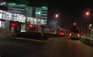 Ümraniye’de 24. katta işçi kurtarma operasyonu
