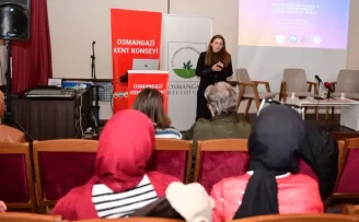 Uzmanlar Bursa Osmangazi’de kadın sağlığını konuştu