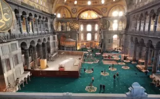 Vali Yerlikaya’dan Ayasofya paylaşımı
