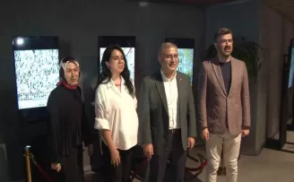 Vatandaşlar NFT Sergisi ile Üsküdar’da buluştu
