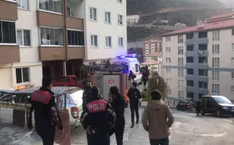 Yangın çıkan evde yanmamış halde Kuran-ı Kerim bulundu

