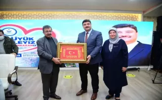 Yazar Hayati İnanç, Kahramankazanlı vatandaşlarla bir araya geldi
