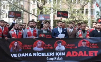 Yeniden Refah Gençlik Kolları’ndan Adalet Bakanlığı önünde “adalet” çağrısı