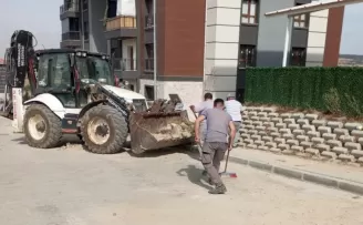 Yenimuhacir’de altyapı sonrası yol tamiratı