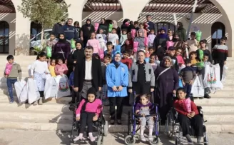 Yetim çocuklar unutamayacakları gün yaşadı