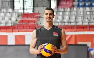 Yiğit Gülmezoğlu: “Milli takım sezonuna iyi bir başlangıç yapmak istiyoruz“
