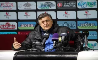 Yılmaz Vural: “Biz sonuna kadar arkadaşlarımızla mücadelemizi vereceğiz“
