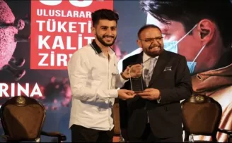 YSA CEO’suna dijital medya uzmanlığı ödülü
