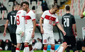 Şenol Güneş: “Bol gollü, keyifli bir hazırlık maçı oldu”