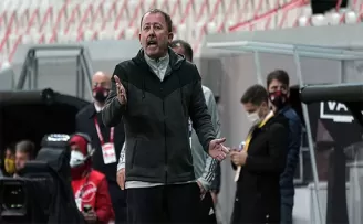 Sergen Yalçın: “Performansımız yukarıya çıkıyor”