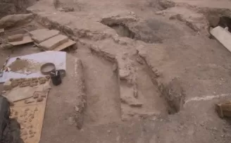 Zeytinburnu’nda arkeolojik çalışmalarda ’sandık’ tipi mezar bulundu
