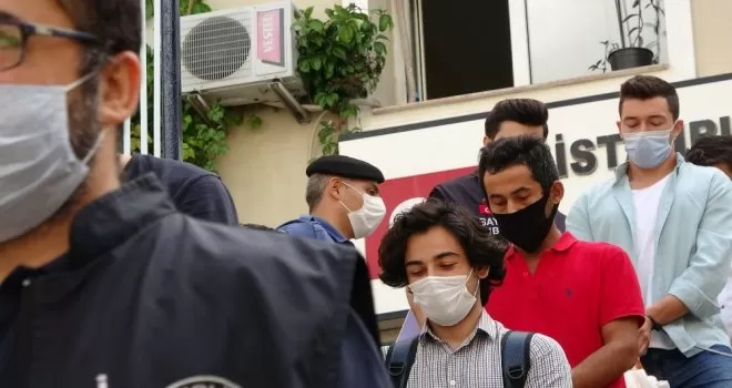 17 ilde FETÖ operasyonu: 23 gözaltı