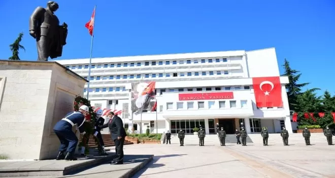 30 Ağustos Zafer Bayramı’nın 98. yıl dönümü Trabzon’da törenlerle kutlandı
