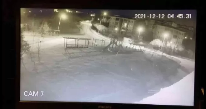 40 bin TL’lik hırsızlık yaptılar, 2 bin TL’ye satarken suçüstü yakalandılar
