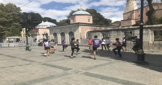 500 sporcu Ayasofya Meydanı’nda macera aradı
