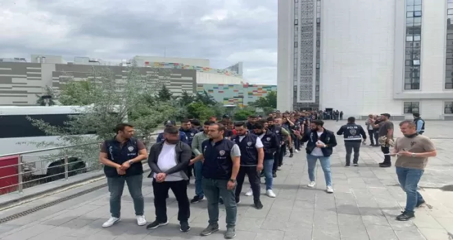 6 ilde uyuşturucu çetelerine Süpürme Operasyonu: 66 gözaltı
