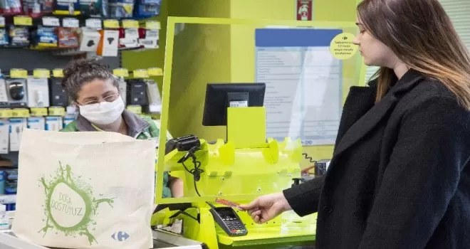 60 yaş üstü müşterilere özel saat aralığı
