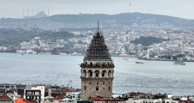 674 yıllık Galata Kulesi alemsiz kaldı
