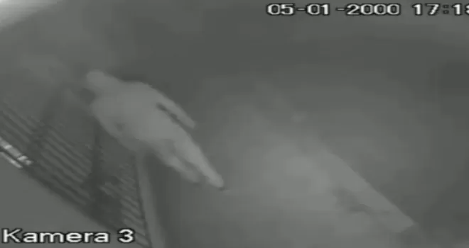 72 suç kaydı bulunan hırsızın yakalanma anı kamerada
