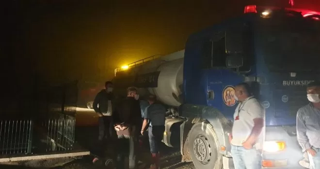 ABB’den Nallıhan’daki ekiplere ve vatandaşlara yemek dağıtımı
