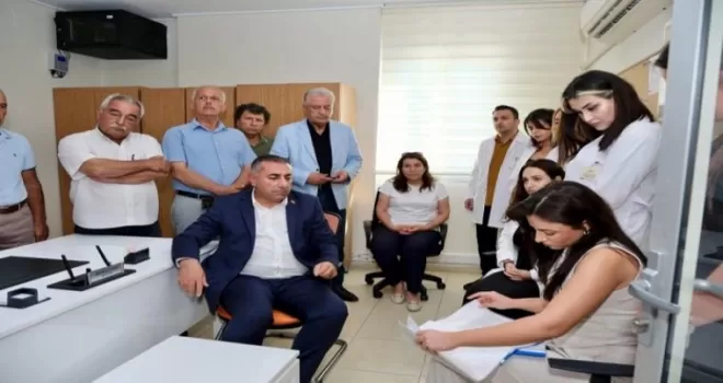 Adana Büyükşehir’den Karataş’ta yoğun mesai