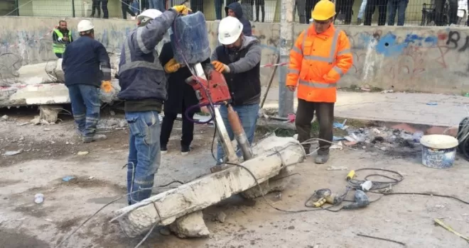 Adana’da depremde “ihmal“ soruşturması
