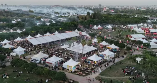 Adana Lezzet Festivali’nde gastronomi rüzgârı esti
