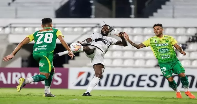Adebayor’un 4 maçlık serüveni sona erdi
