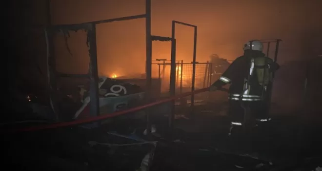 Adıyaman’da alışveriş merkezinde korkutan yangın
