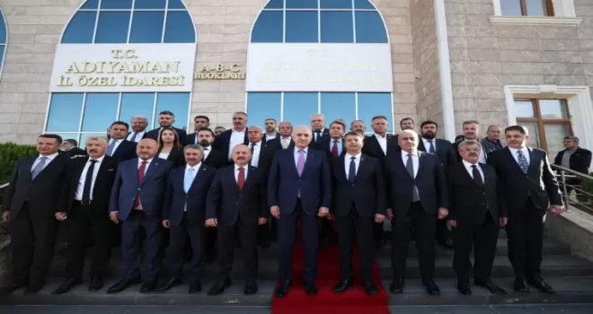 Adıyaman’da Kurtulmuş’tan Valilik ve belediye ziyareti