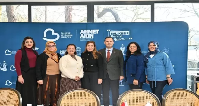 Ahmet Akın’dan ’kadın muhtar’ vurgusu