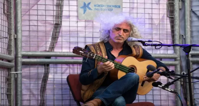 Ahmet Aslan Küçükçekmece’de sevenleriyle buluştu
