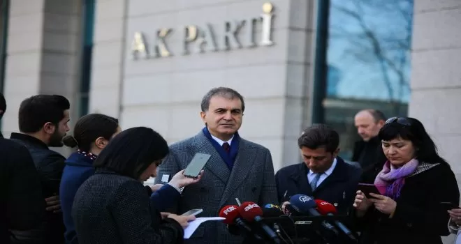 AK Parti Sözcüsü Ömer Çelik’ten “darbe“ açıklaması
