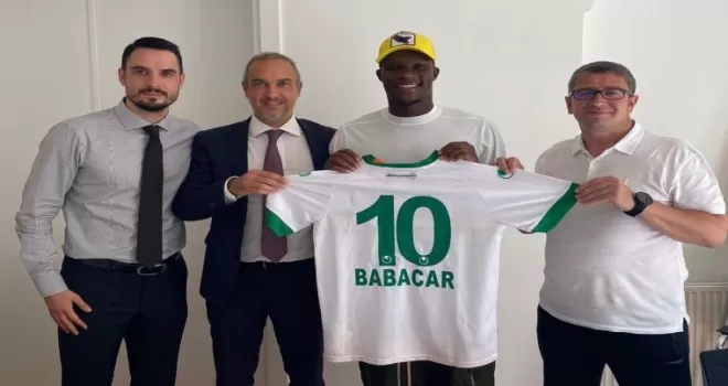 Alanyaspor’da Babacar kalp spazmı geçirdi
