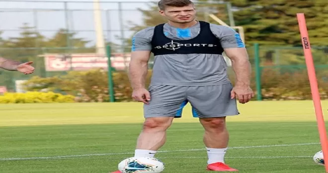 Alexander Sörloth 45 maçla zirvede
