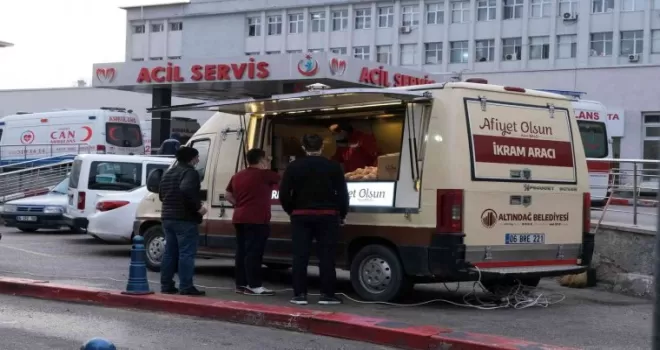Altındağ Belediyesi’nden sıcak çorba hizmeti
