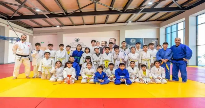 Altındağ’da spor tesisleri doldu taştı
