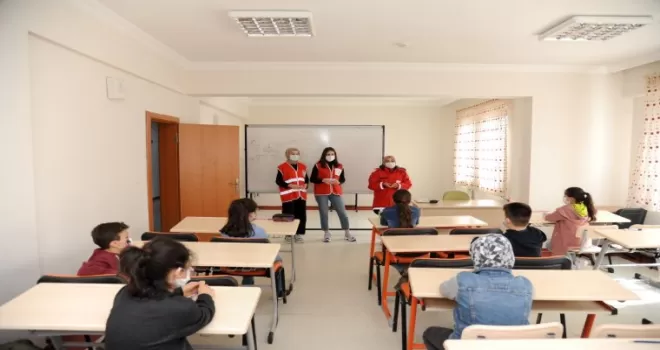 Altındağlı gençlerden geleceğe mektup
