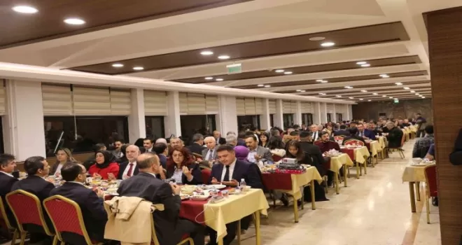 Ankara Adliyesi personelleri depremzede ailelerle iftarda bir araya geldi
