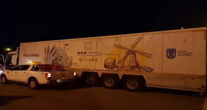Ankara Büyükşehir Belediyesinden İzmir’e gıda yardımı
