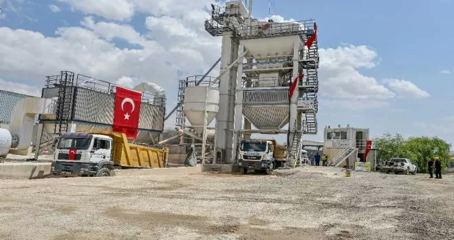 Ankara Büyükşehir kendi asfaltını üretmeye başladı
