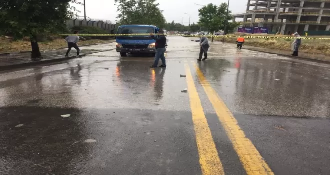 Ankara’da sağanak, sele neden oldu

