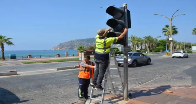 Antalya’da trafik güvenliği için yenileme