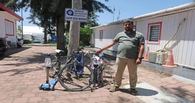 Antalya’da unutulan eşyalar sahiplerini bekliyor