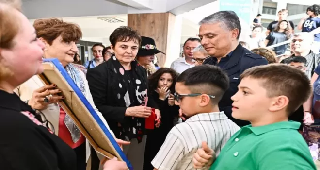 Antalya Muratpaşa’da ‘Geleceğin Renkleri’ kapılarını açtı