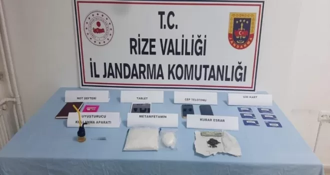 Arabasının stepnesinden uyuşturucu çıktı
