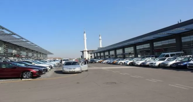 Araç fiyatlarında düşüş devam ediyor
